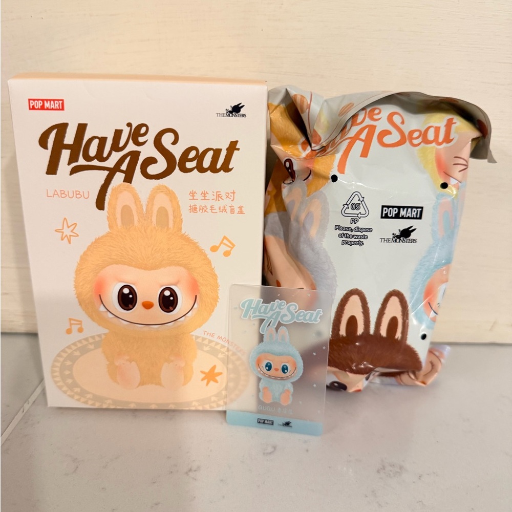 POP MART THE MONSTERS - Have a Seat QUQU
